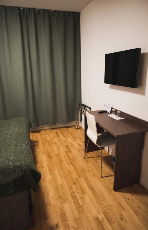 Stay Xtra Hotel Kista Stockholm Bagian luar foto