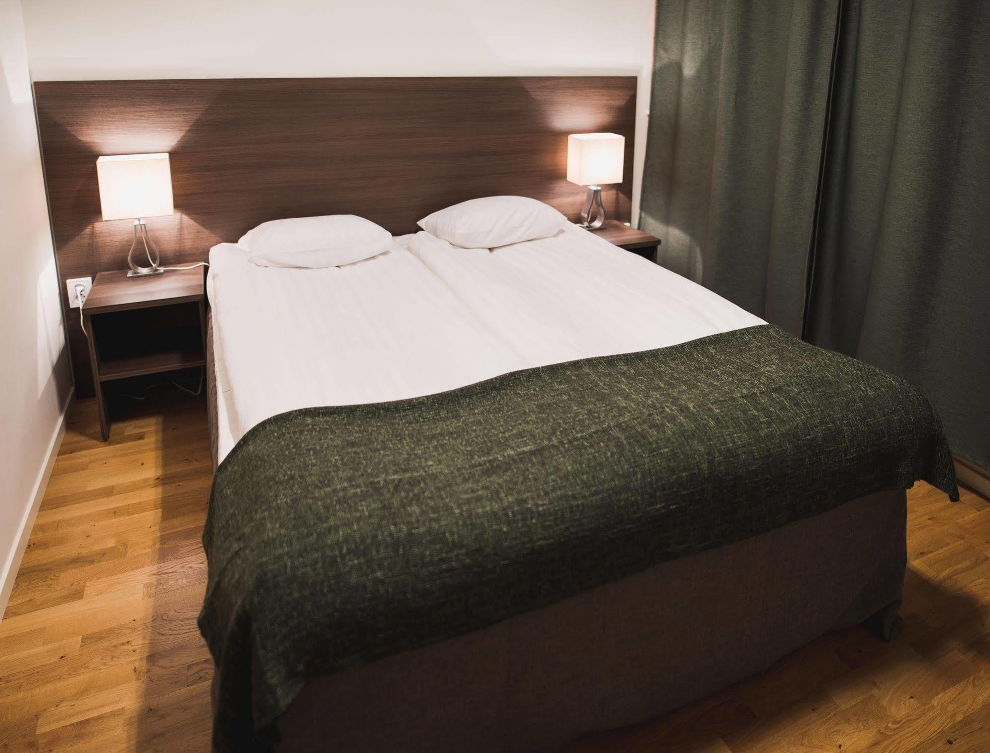 Stay Xtra Hotel Kista Stockholm Bagian luar foto